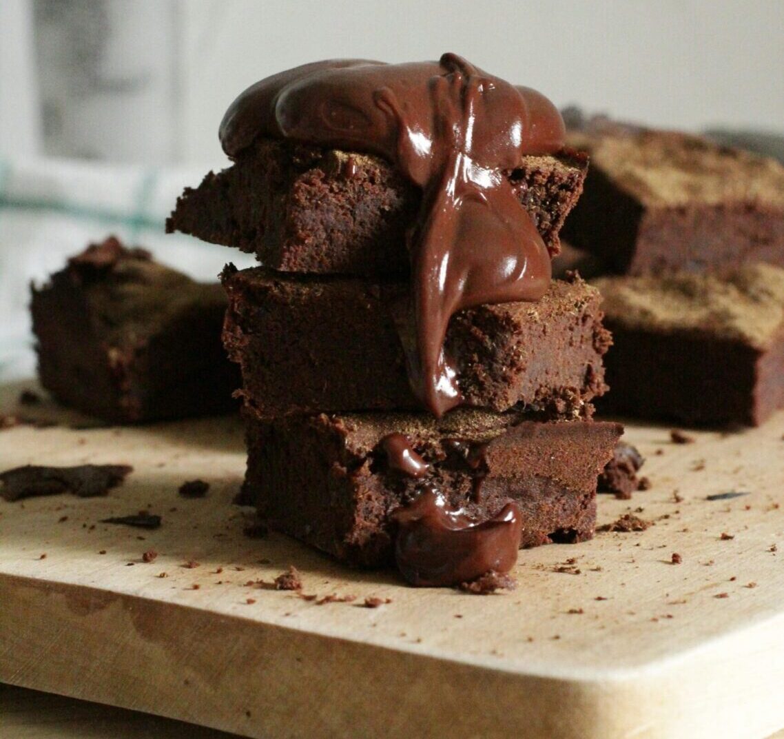 Brownie proteico de aguacate y Splenda - Imagen decorativa
